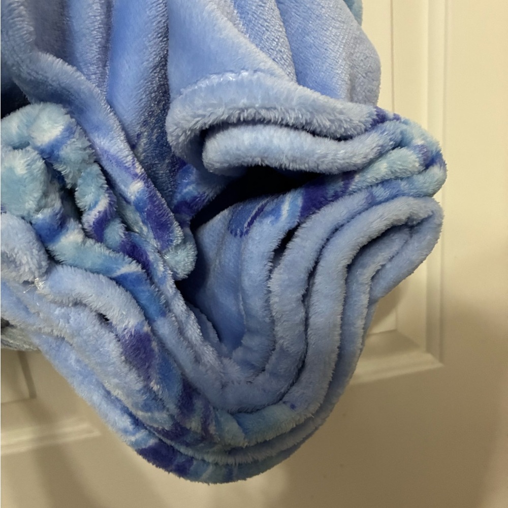 Colorful Butterfly throw blanket - Picture 6 of 8